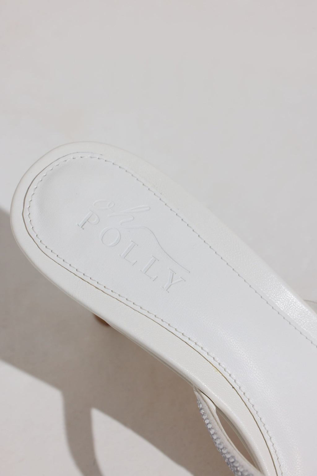 Chic Heeled Sandal in White