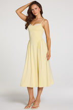 Chic Modal Lace-Trim Midaxi Dress in Pastel Yellow