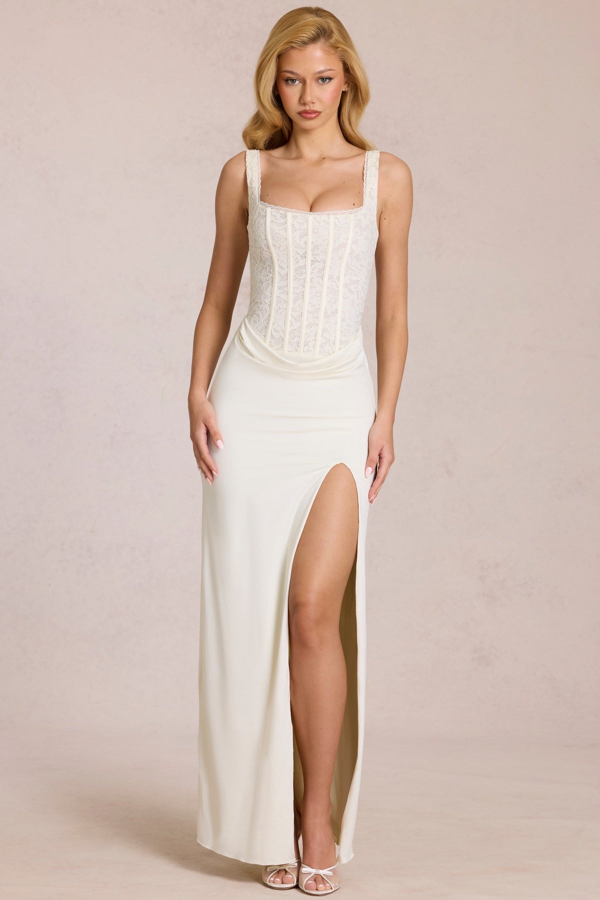 Chic Lace Corset Maxi Dress in Pearl