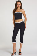 Chic Modal Lace-Trim Mid-Rise Capri Leggings in Black