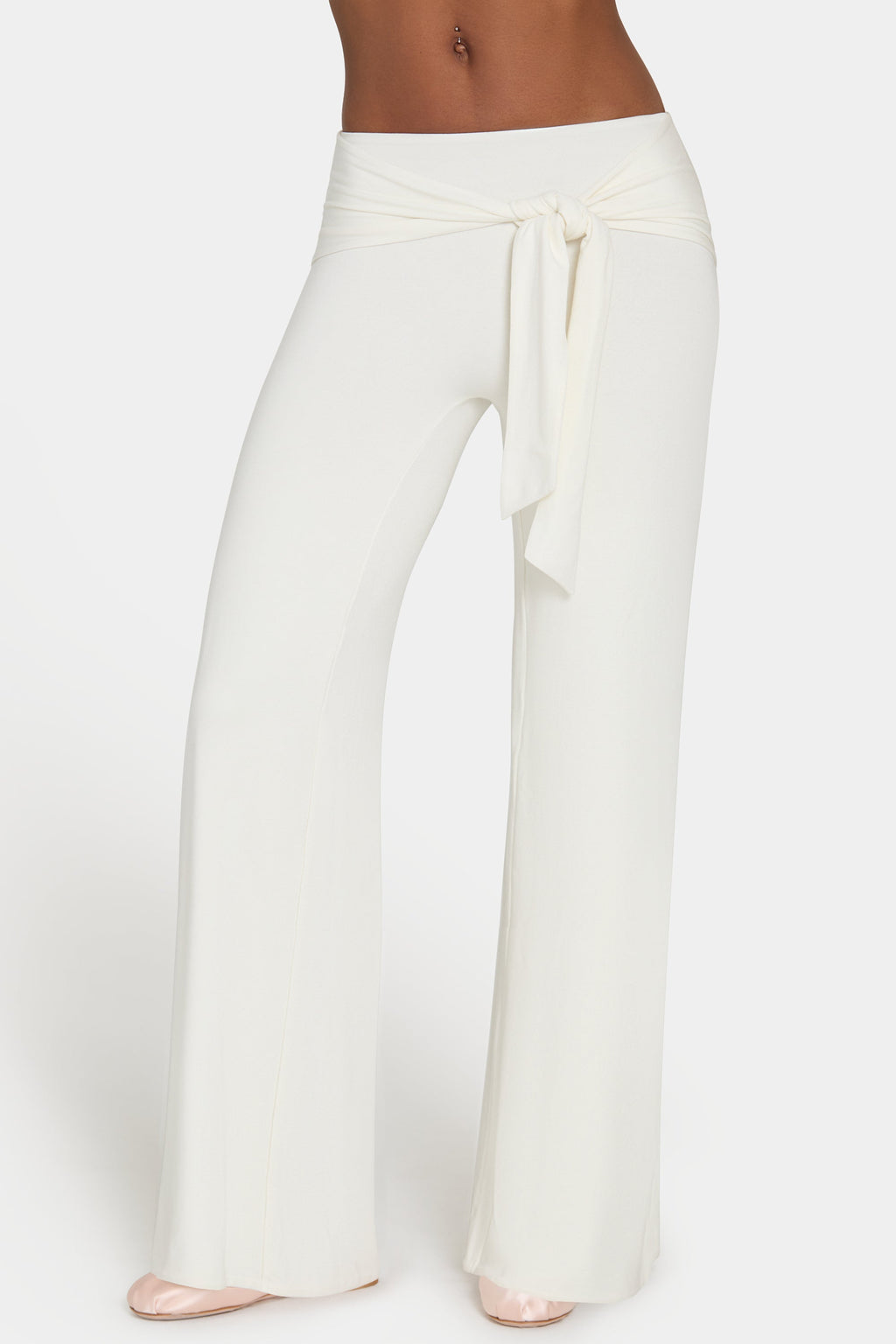 Chic ButterCloud Tie-Waist Wide-Leg Trousers in Coconut