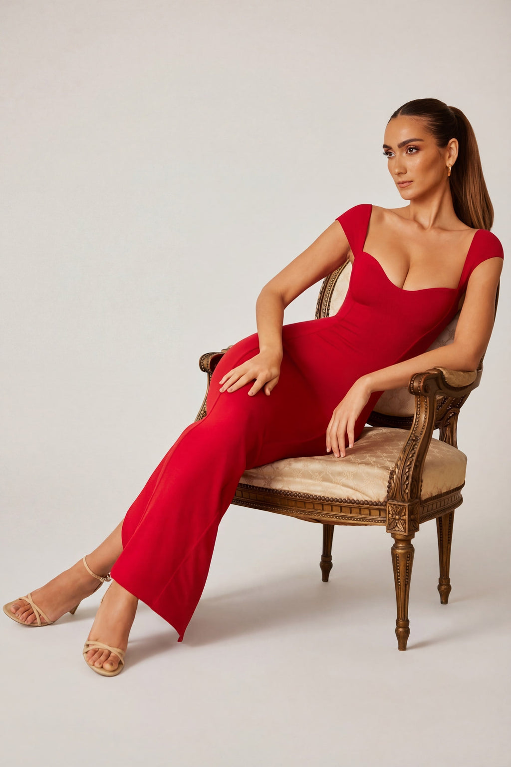 Chic Sweetheart Neckline Maxi Dress in Red