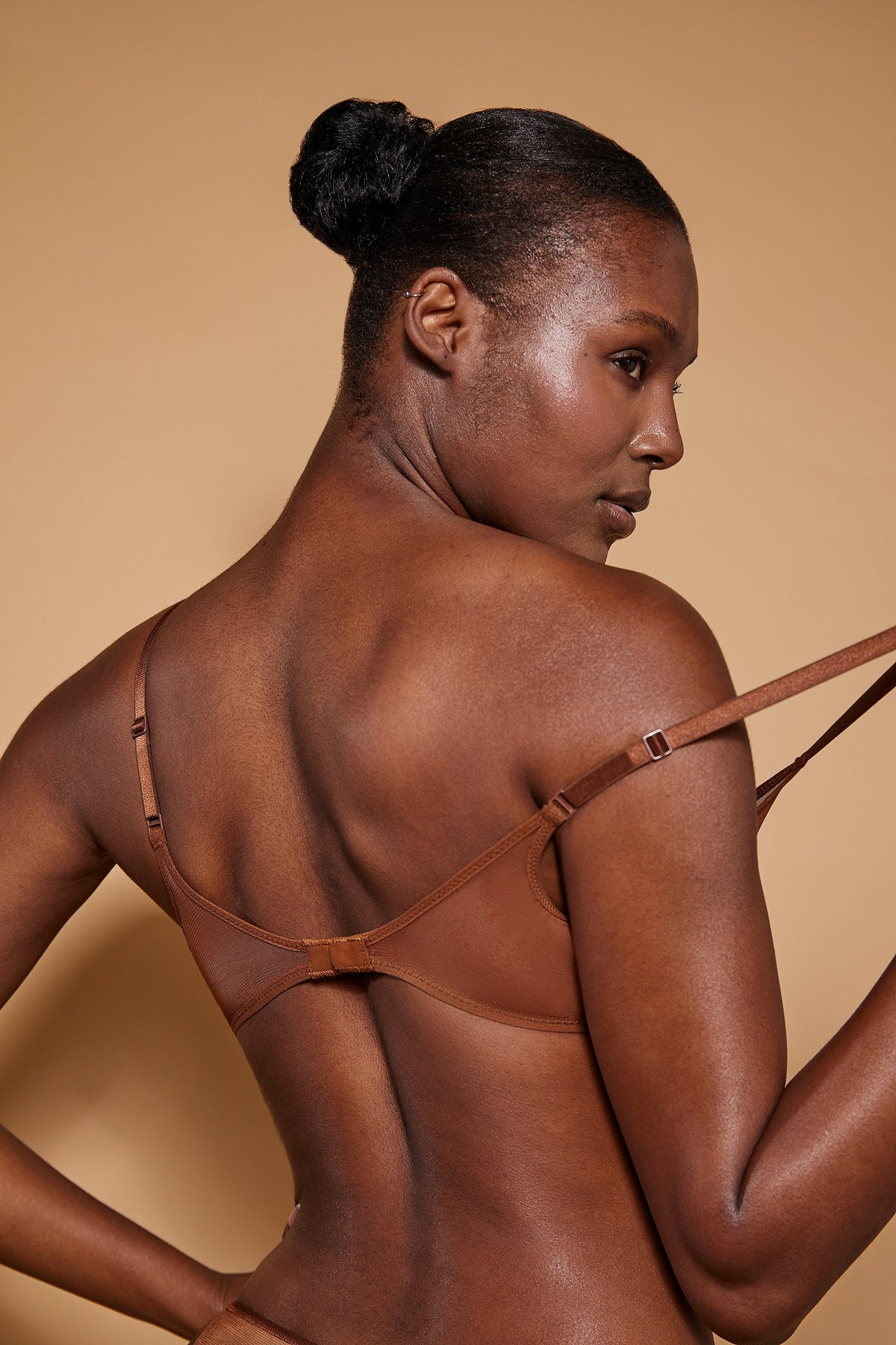 Chic Soft Mesh Single Layer Triangle Bra in Chestnut