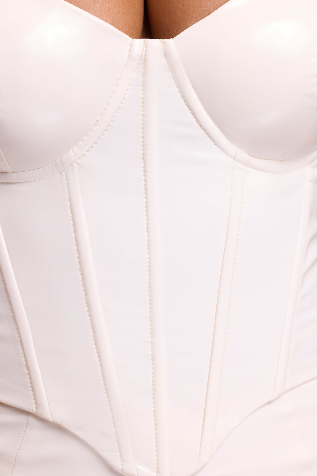 Chic Vinyl Underwired Corset Crop Top in White