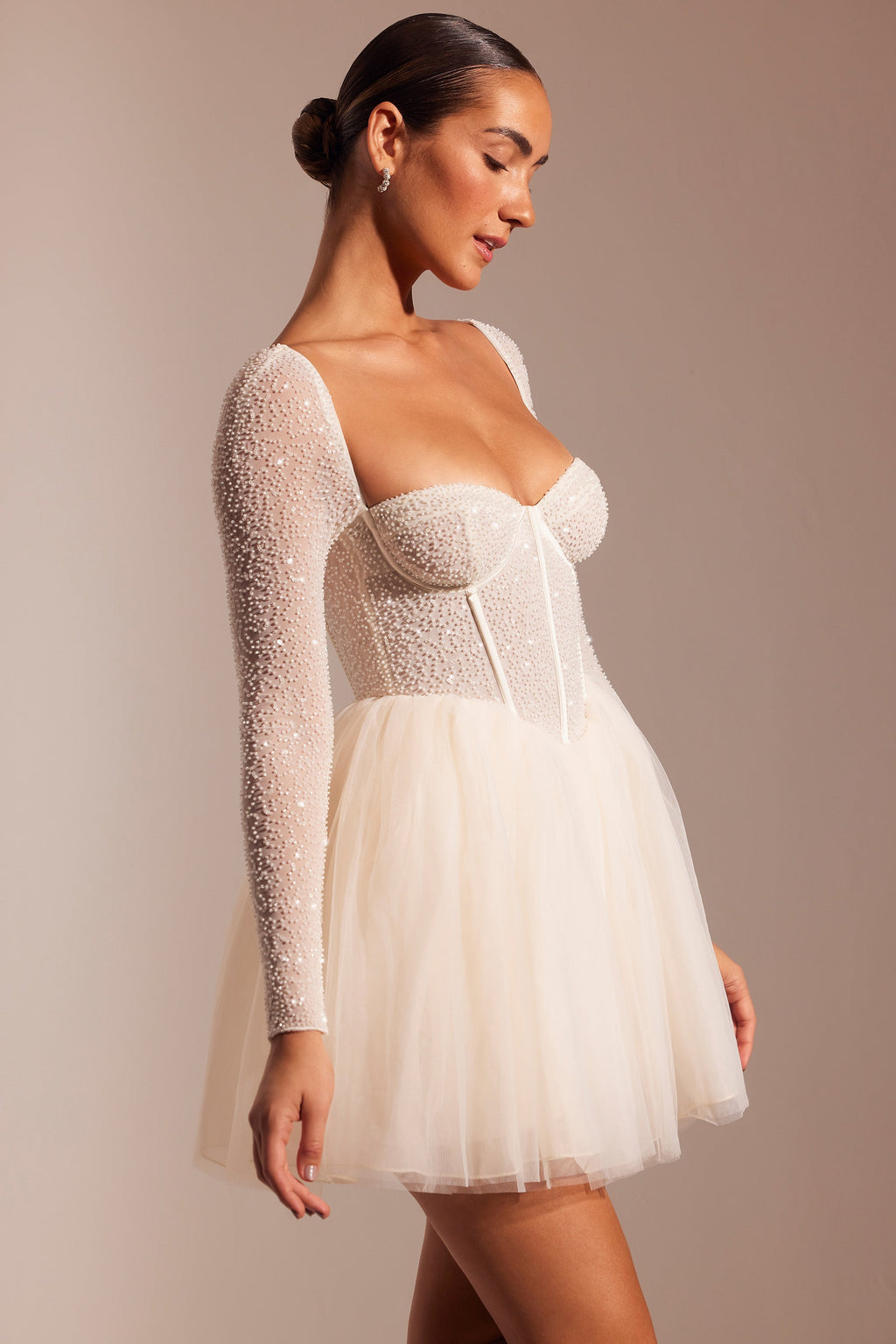 Chic Embellished Long Sleeve Tulle Skirt Mini Dress in Ivory