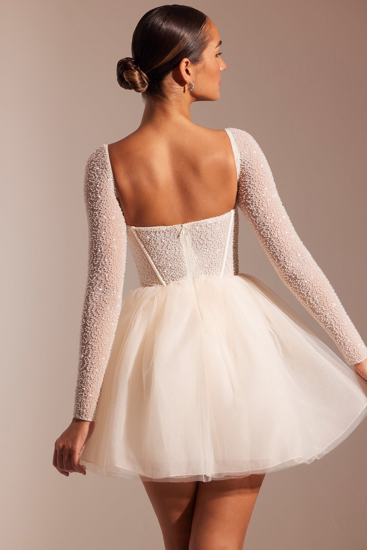 Chic Embellished Long Sleeve Tulle Skirt Mini Dress in Ivory