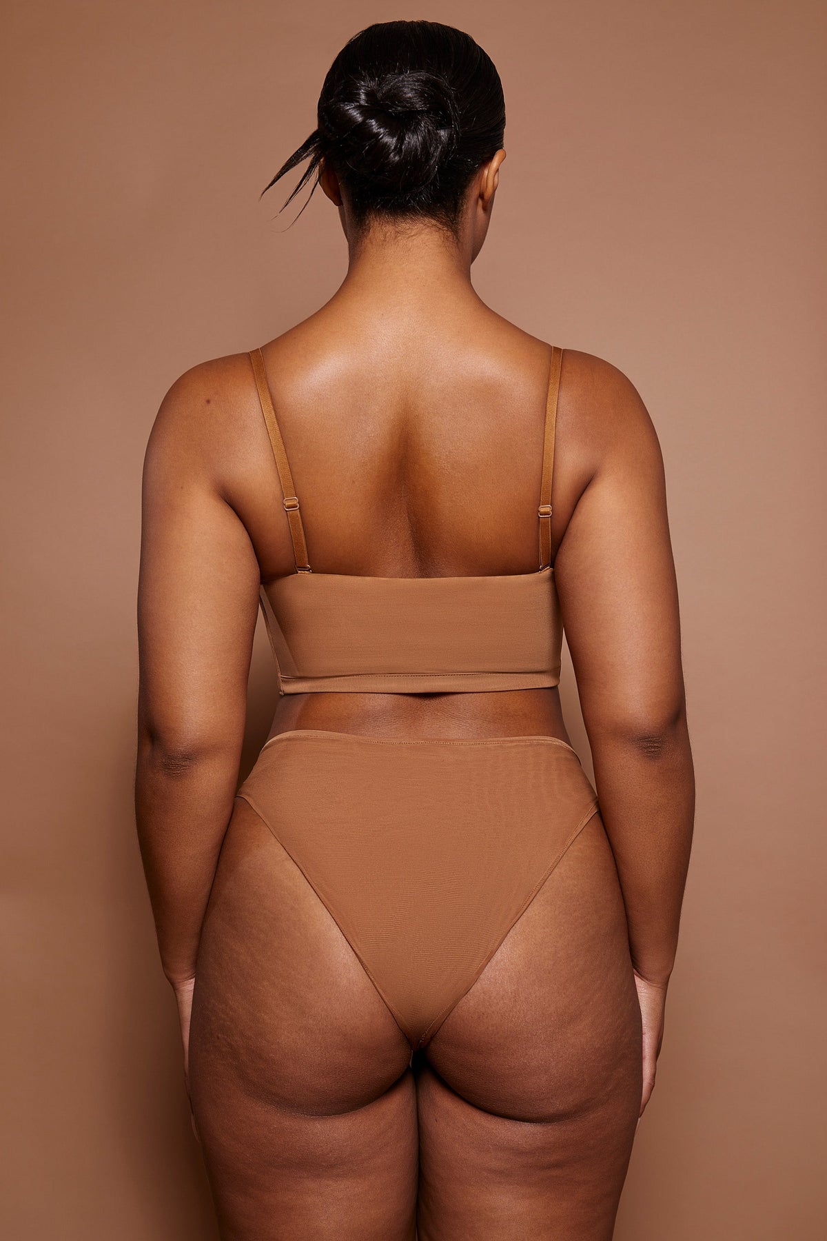 Chic Soft Mesh Bandeau Bra in Almond