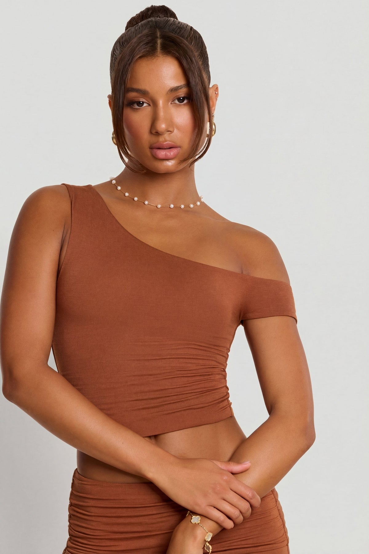 Chic Mid Rise Modal Cashmere Blend Trousers in Chestnut Brown