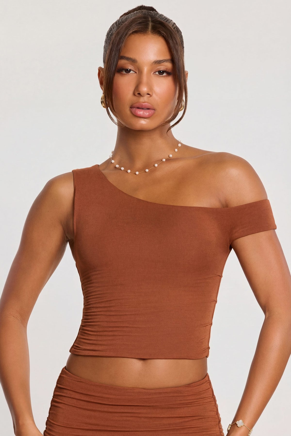 Chic Mid Rise Modal Cashmere Blend Trousers in Chestnut Brown