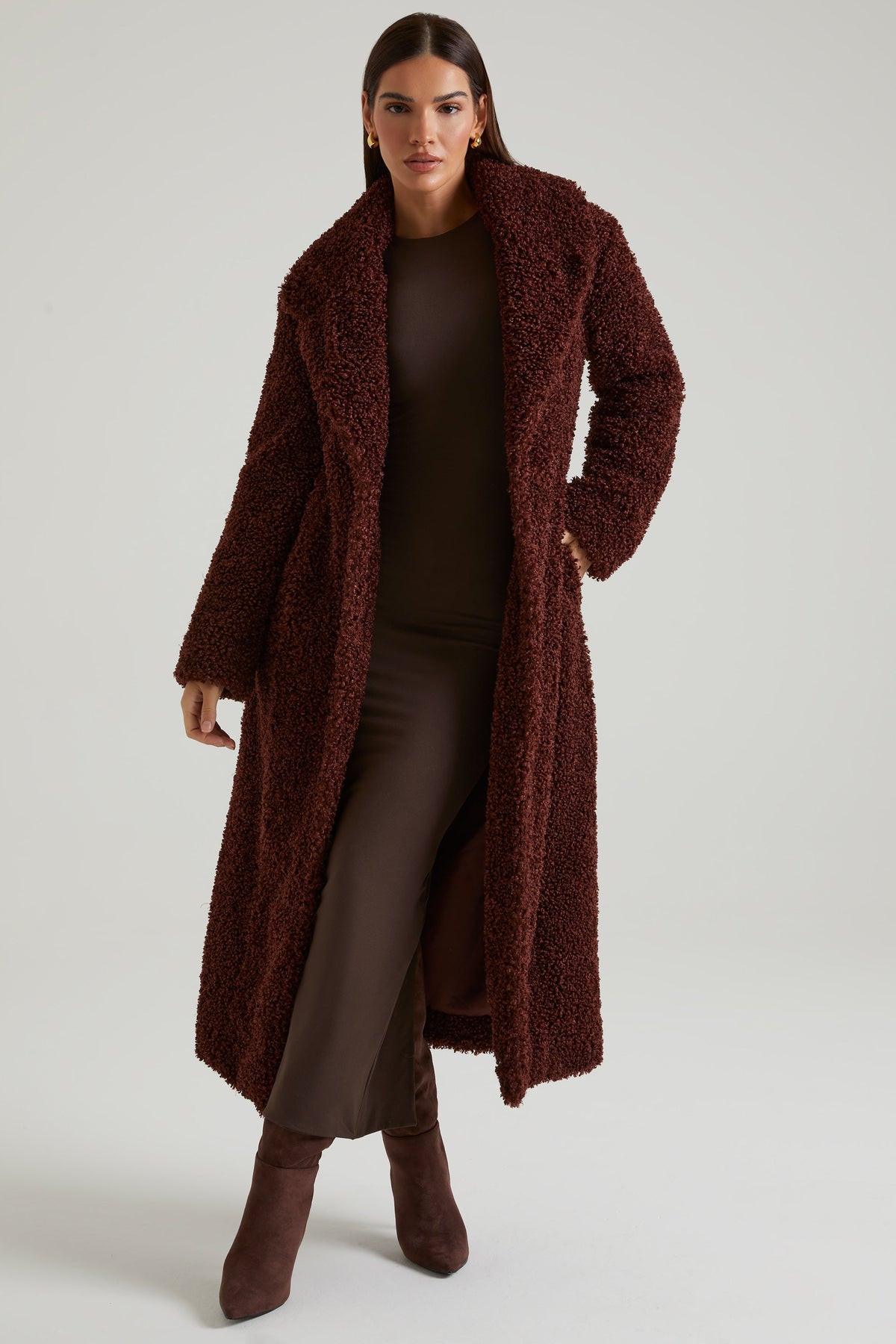 Chic Long Shearling Coat in Brown
