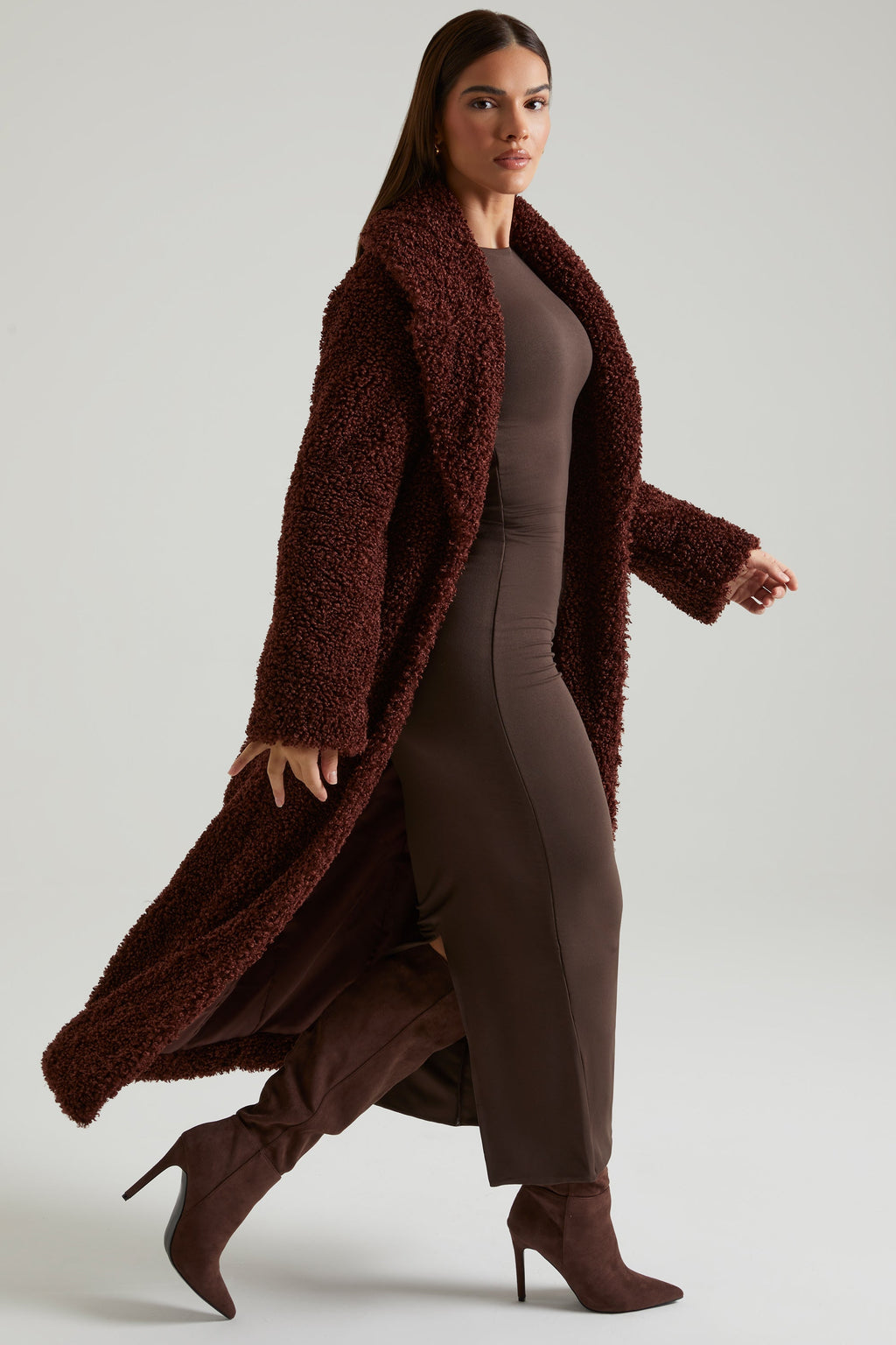 Chic Long Shearling Coat in Brown