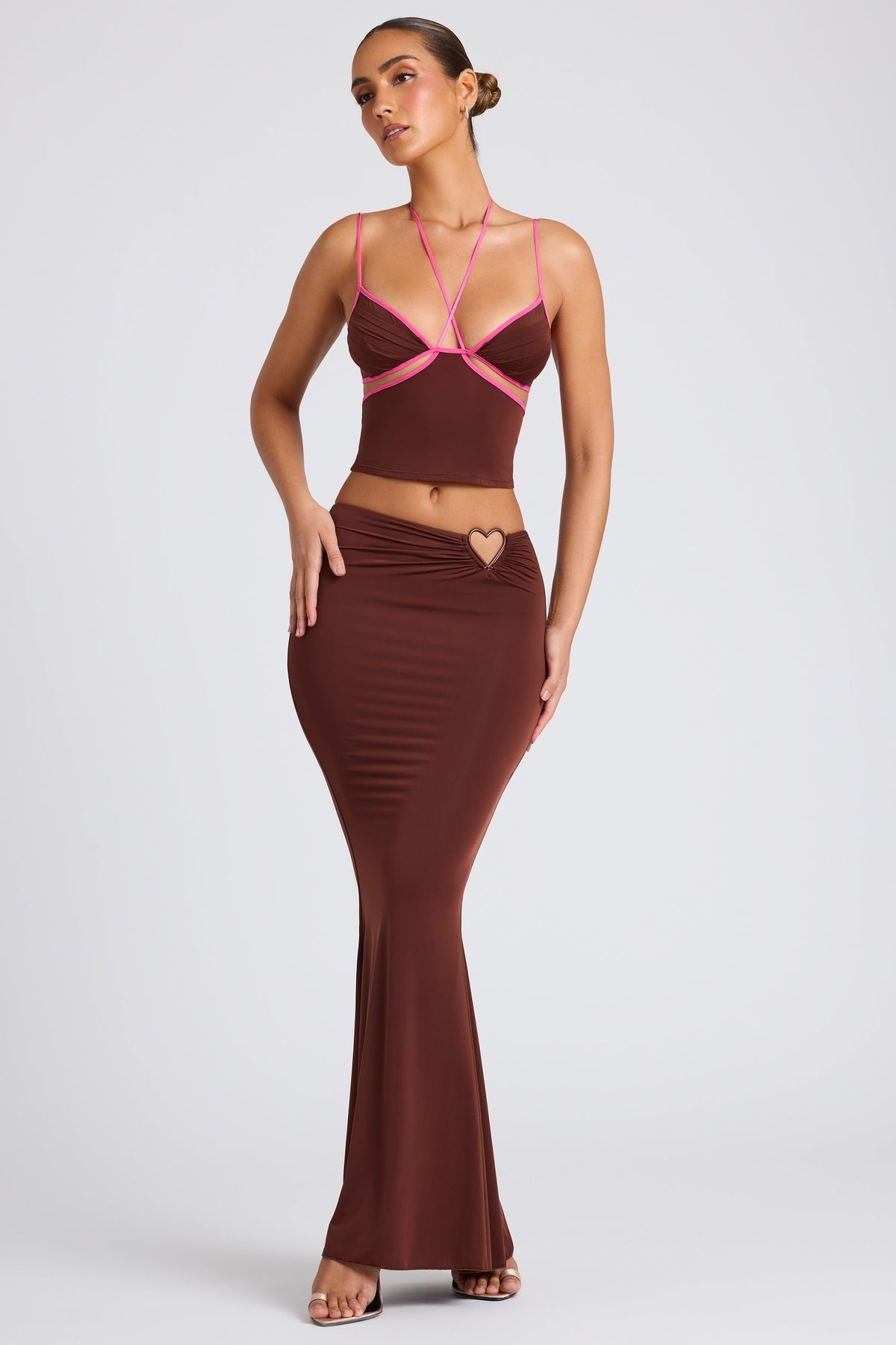 Chic Mid Rise Maxi Skirt in Chocolate Brown