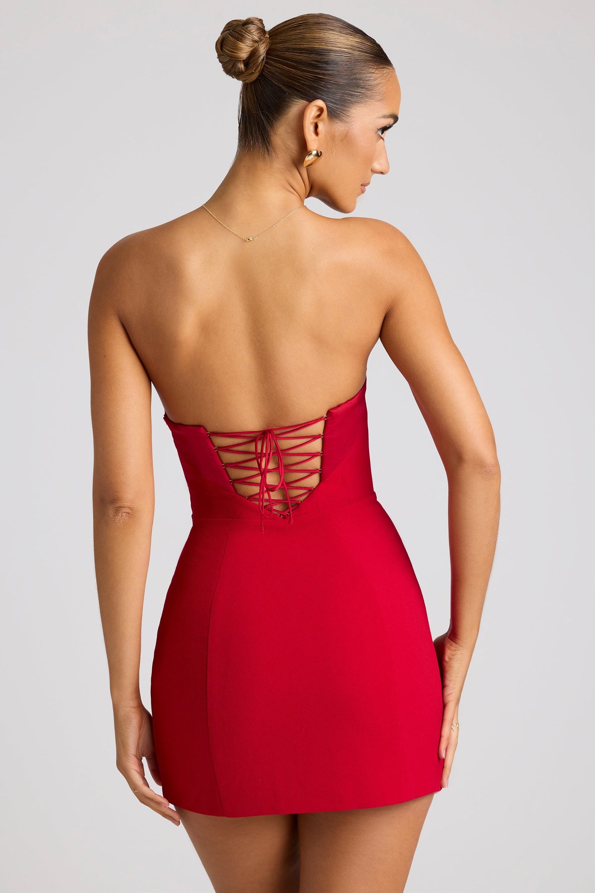 Chic Strapless A-Line Mini Dress in Fire Red