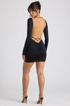 Chic Long Sleeve Sweetheart Neckline Mini Dress in Black