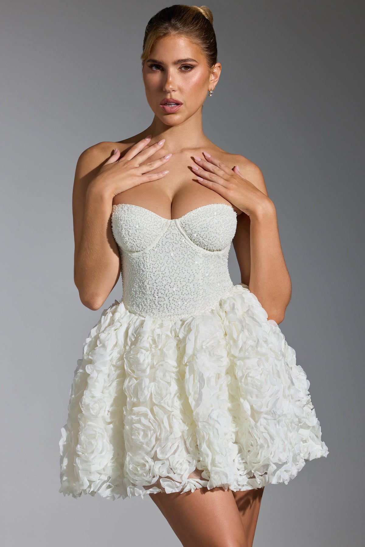 Chic Embellished Floral-Appliqué Lace-Up Mini Dress in White