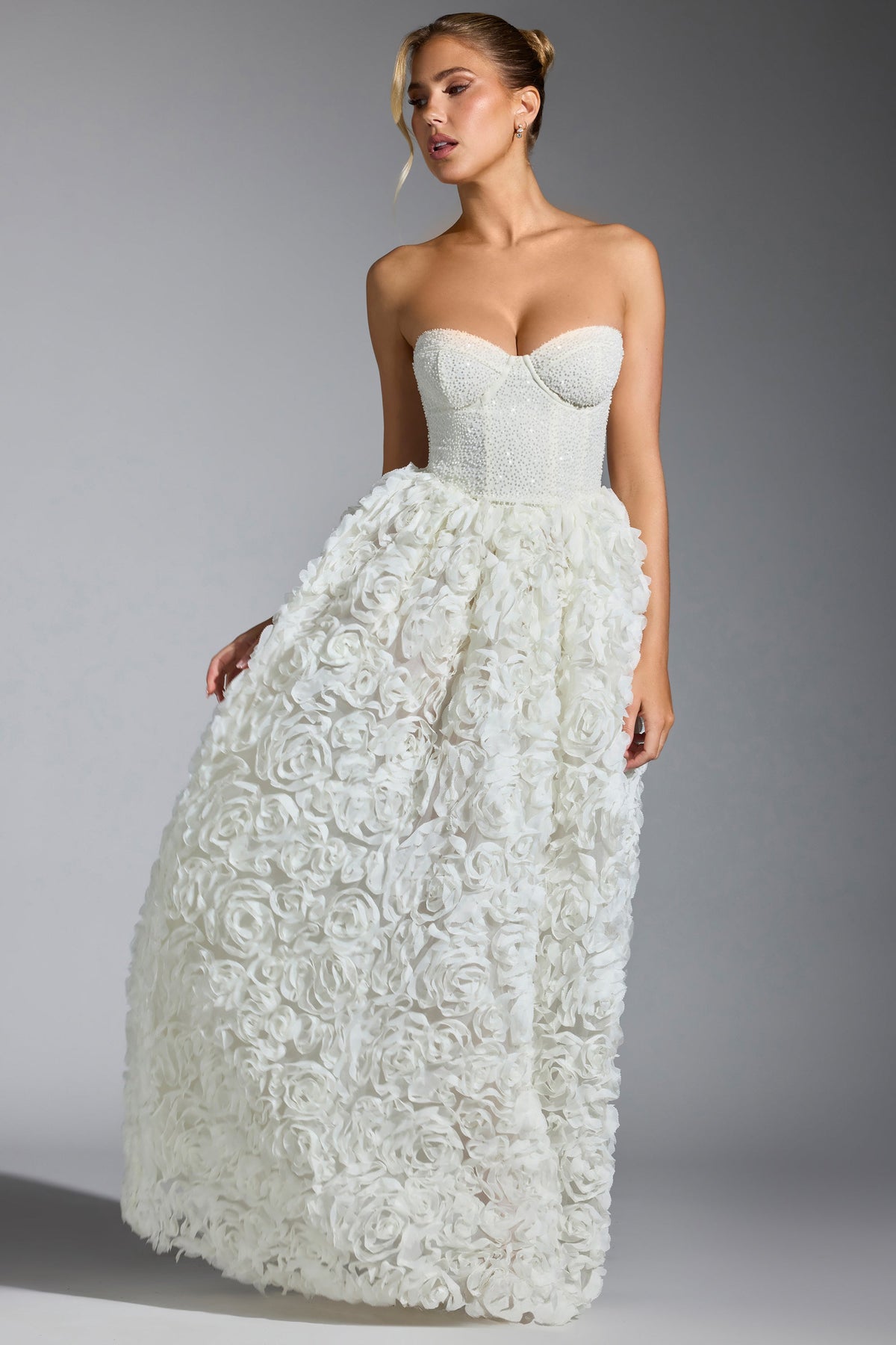 Chic Embellished Floral-Appliqué Corset Gown in White