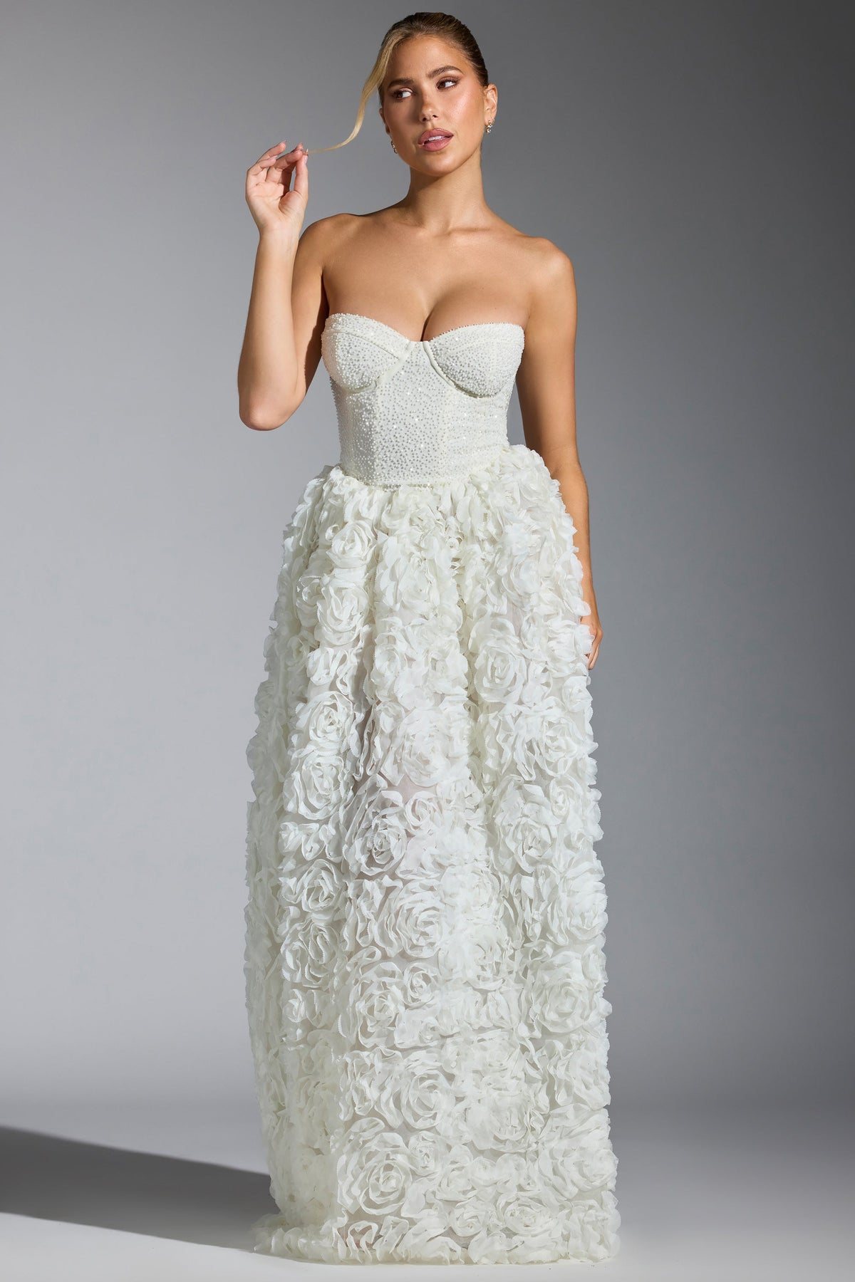 Chic Embellished Floral-Appliqué Corset Gown in White