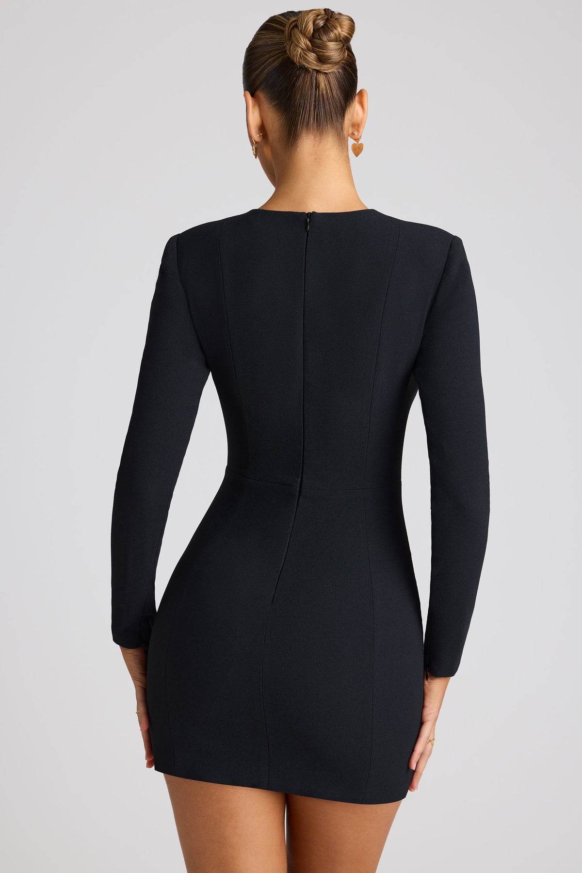 Chic Heart Cut Out Long Sleeve Mini Dress in Black