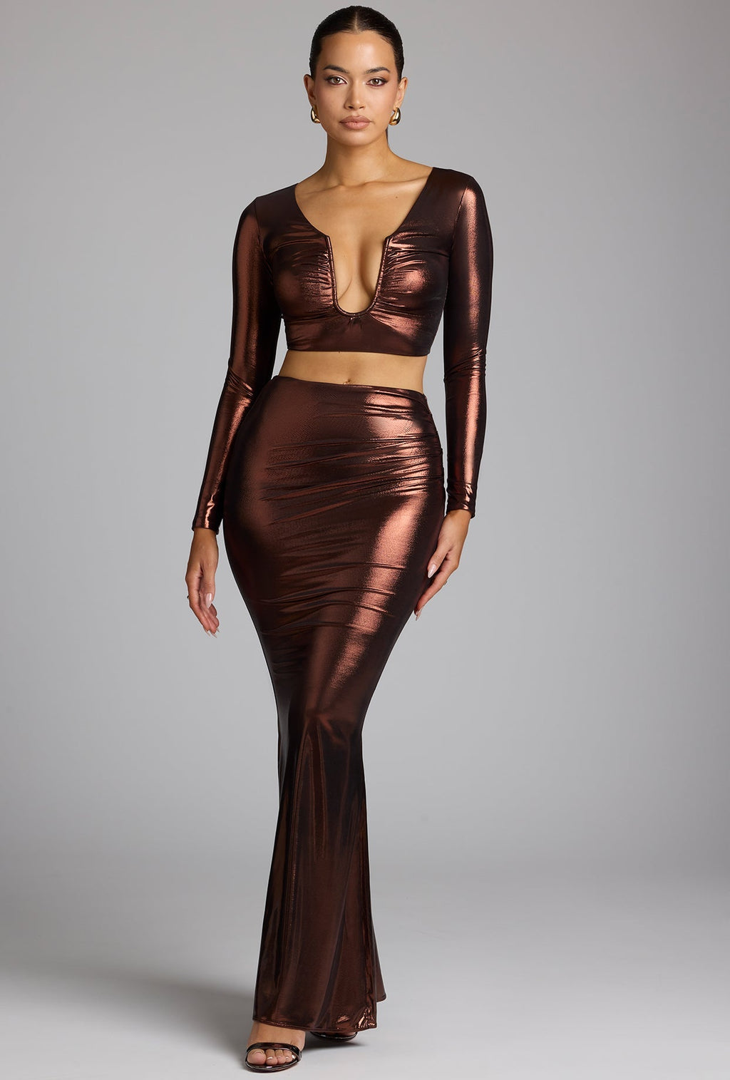 Chic Mid Rise Metallic Jersey Maxi Skirt in Copper Bronze