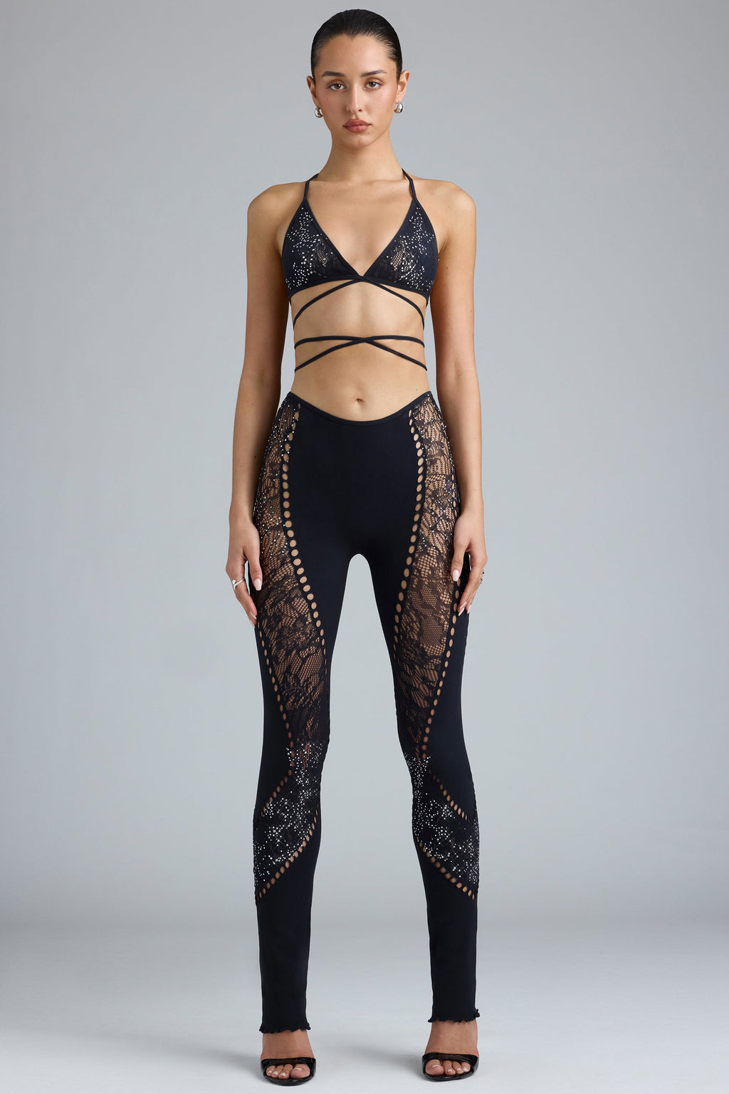 Chic Embellished Mid-Rise Flared Trousers in Black