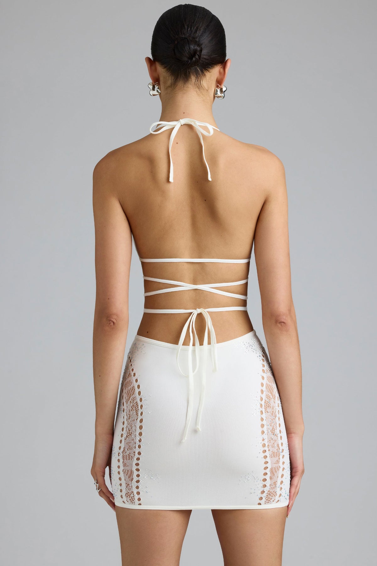 Chic Embellished Mid-Rise Mini Skirt in Ivory
