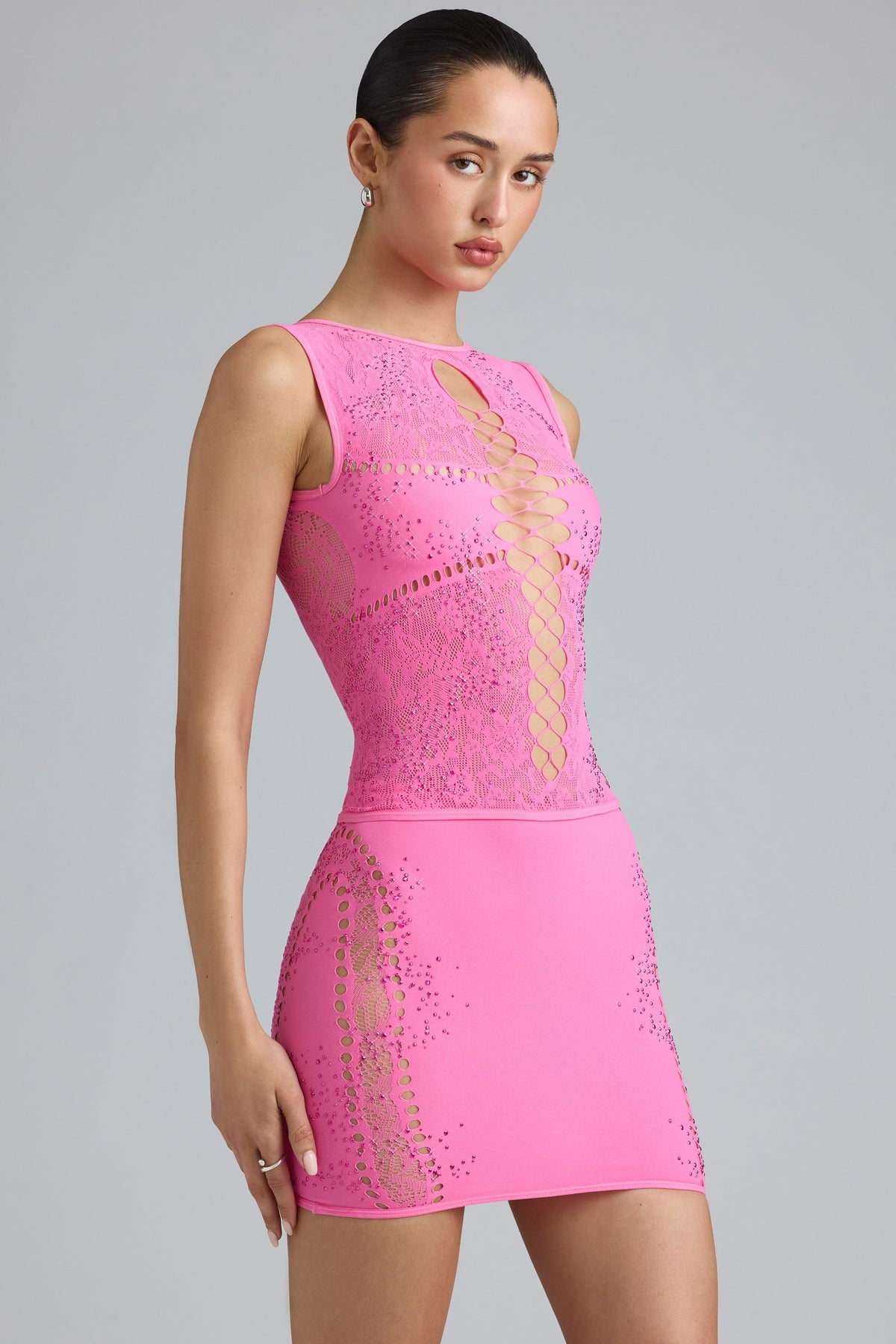 Chic Embellished Mid-Rise Mini Skirt in Bubblegum Pink