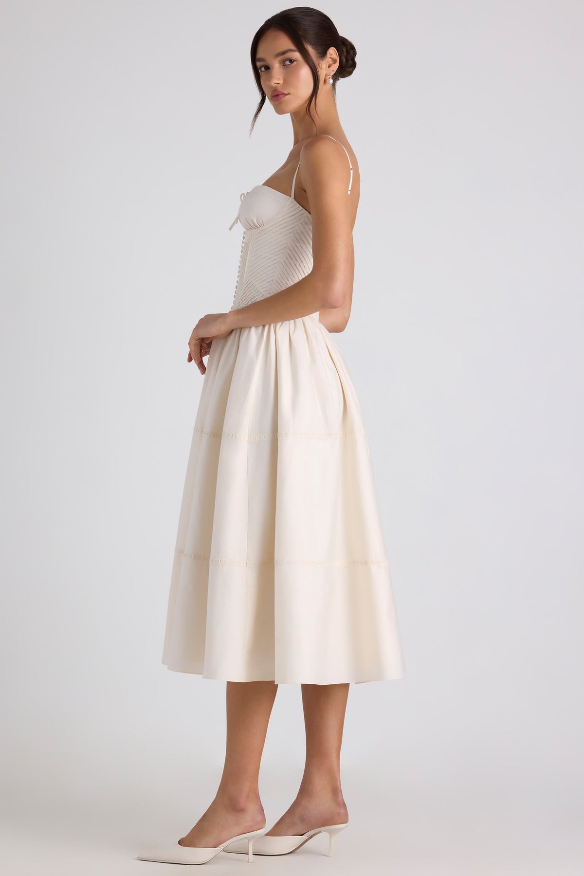 Chic Lace-Trim Pintucked Poplin Midaxi Dress in Ivory