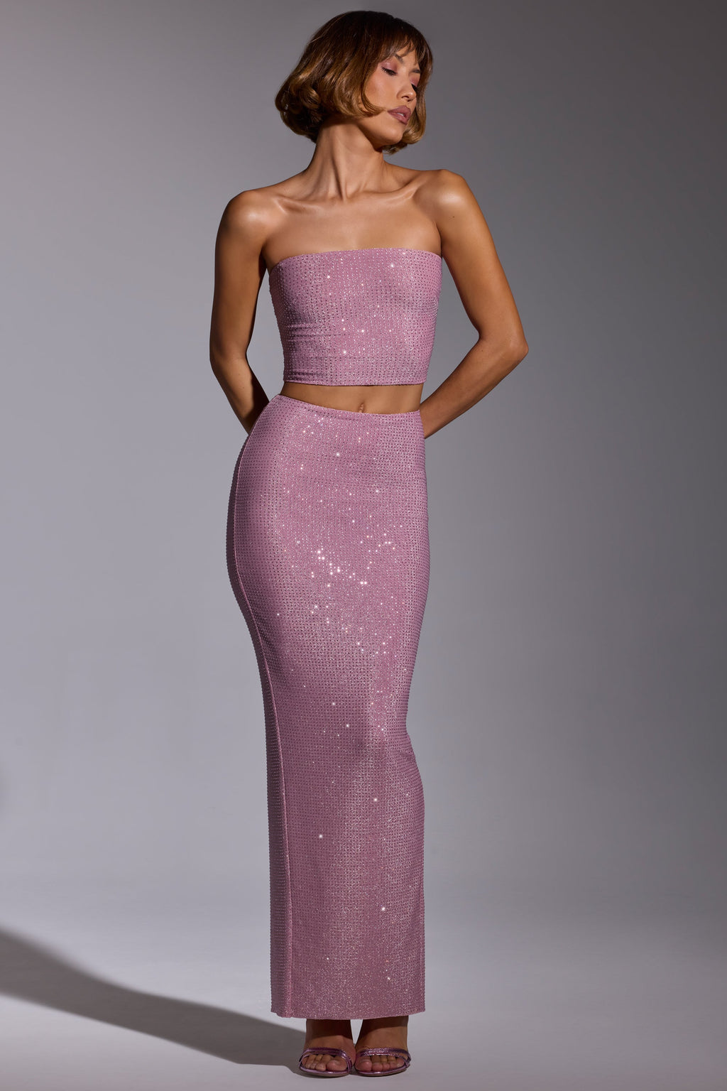 Chic Embellished Mid Rise Maxi Skirt in Light Pink