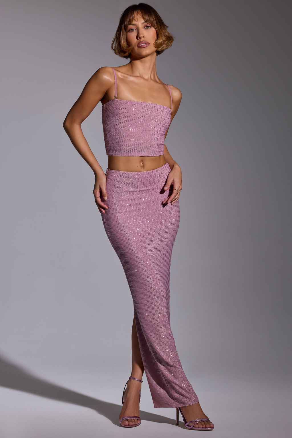 Chic Embellished Mid Rise Maxi Skirt in Light Pink