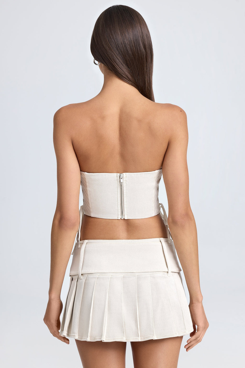 Chic Belted Pleated Low-Rise Micro Mini Skirt in Ecru