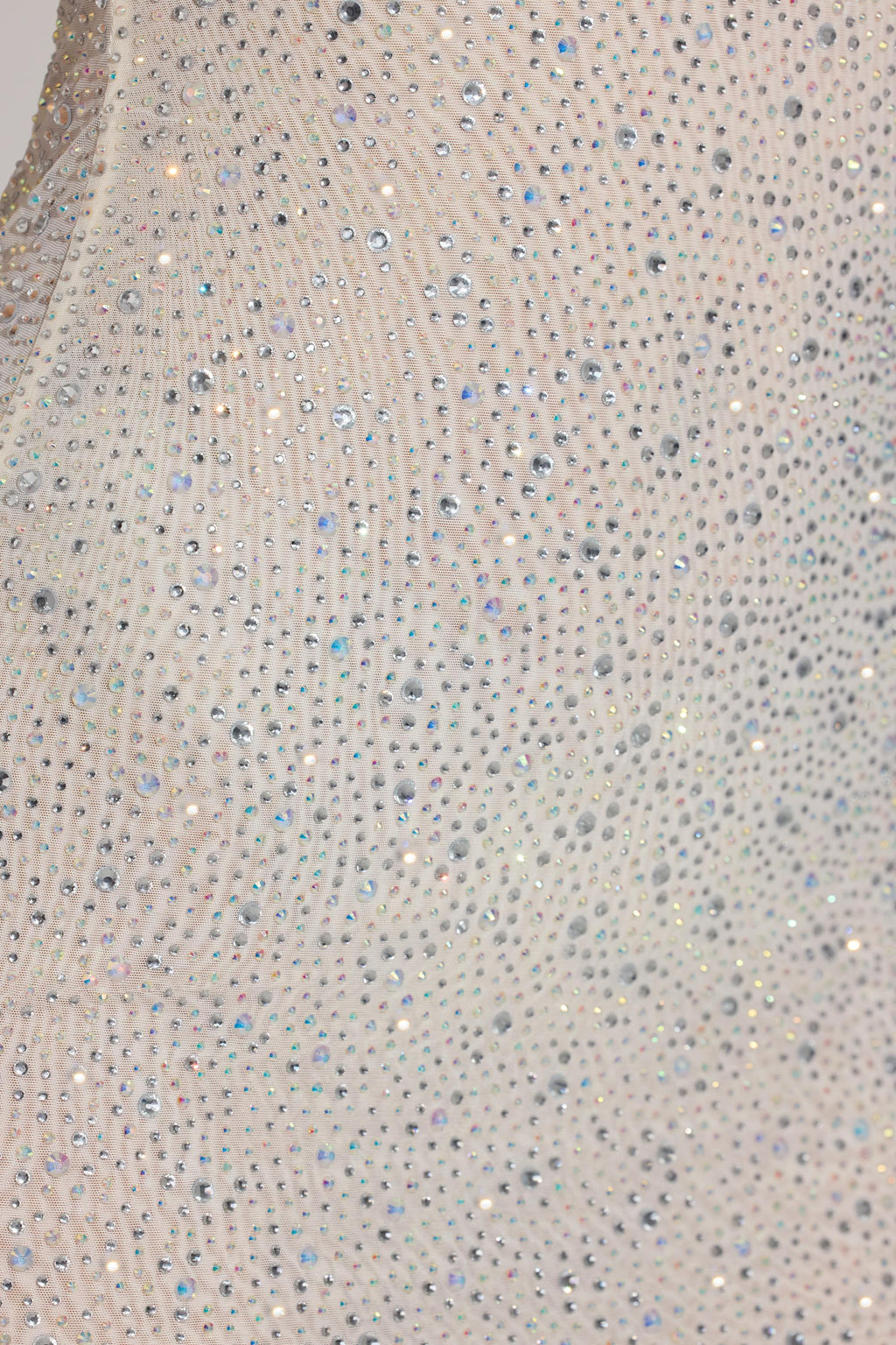Chic Embellished Bodycon Mini Dress in Snow