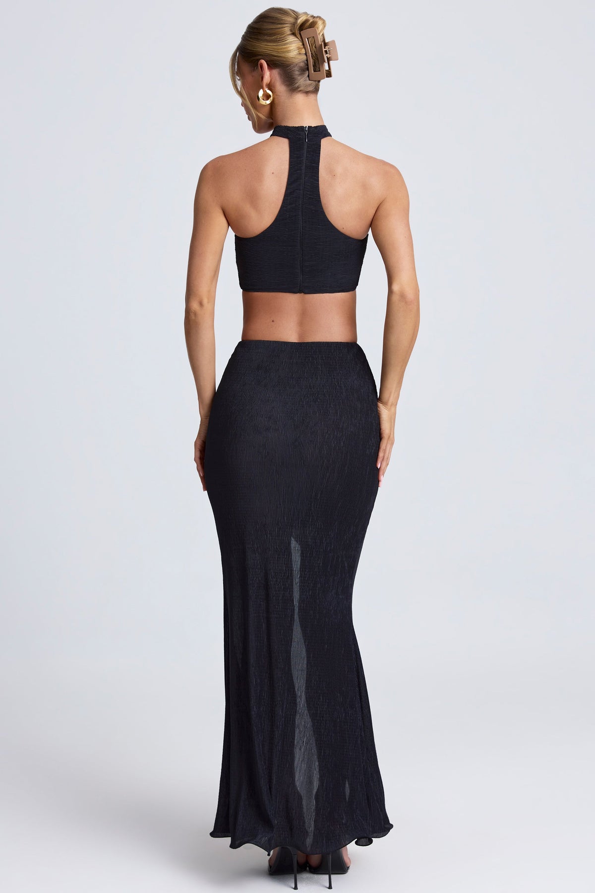 Chic Ruffle-Trim Maxi Skirt in Black