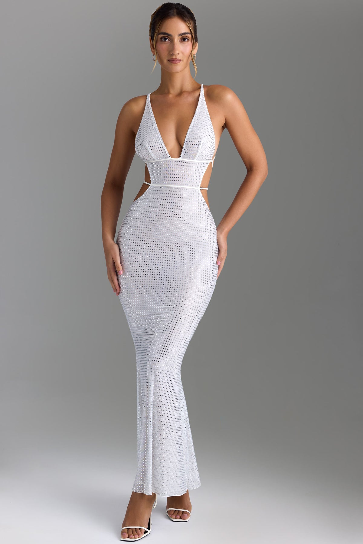 Chic Embellished Cut-Out Backless Maxi Dress in White