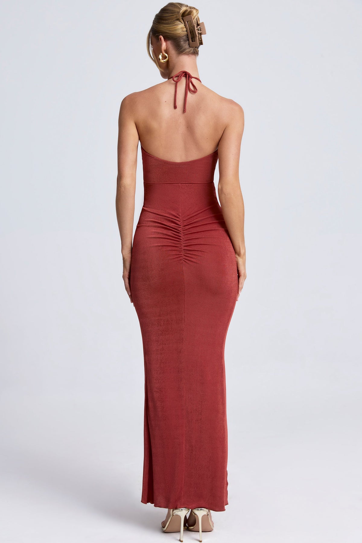Chic Hardware Detail Cut-Out Halterneck Maxi Dress in Sienna