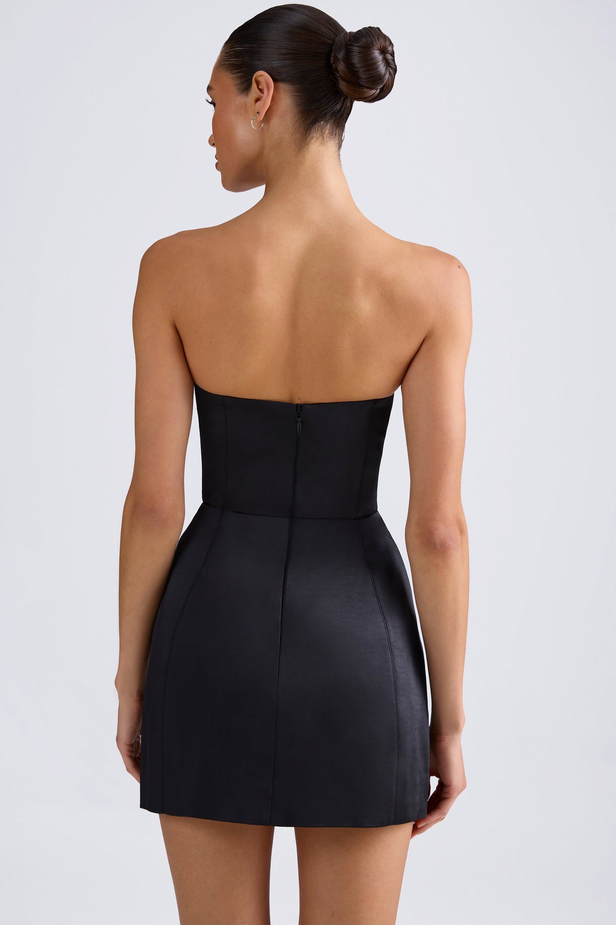 Chic Bandeau Structured Tulip Mini Dress in Black