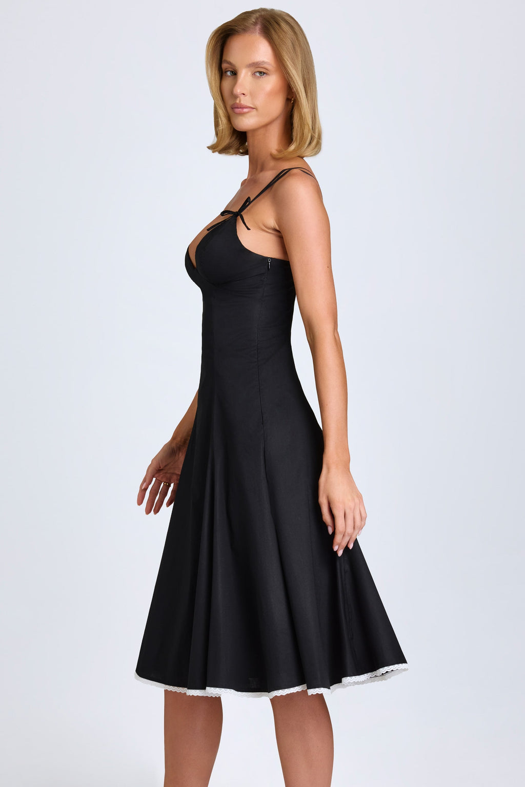 Chic Bow-Detail A-Line Midi Dress in Black