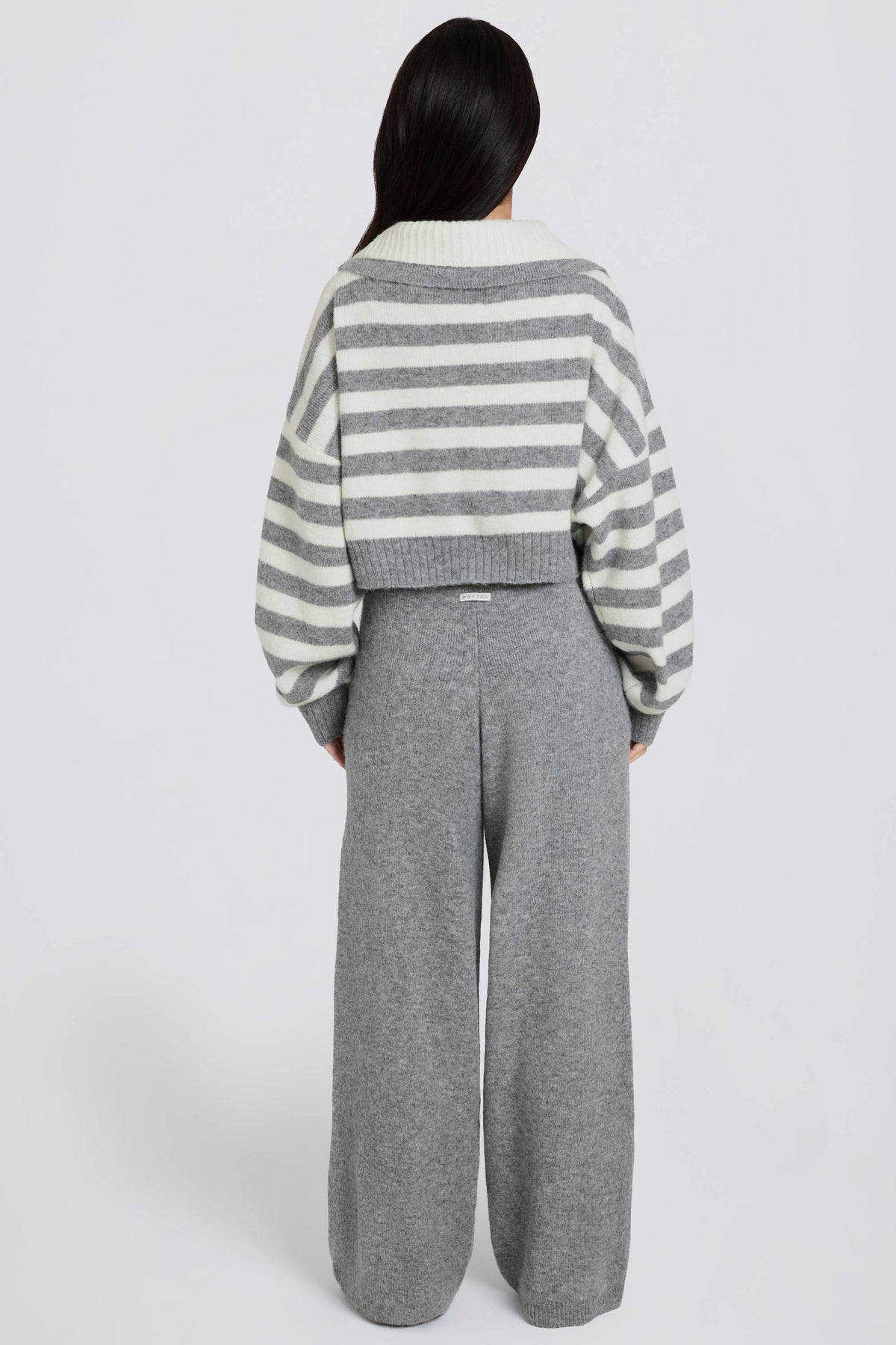 Chic Knit Mid-Rise Wide-Leg Joggers in Grey