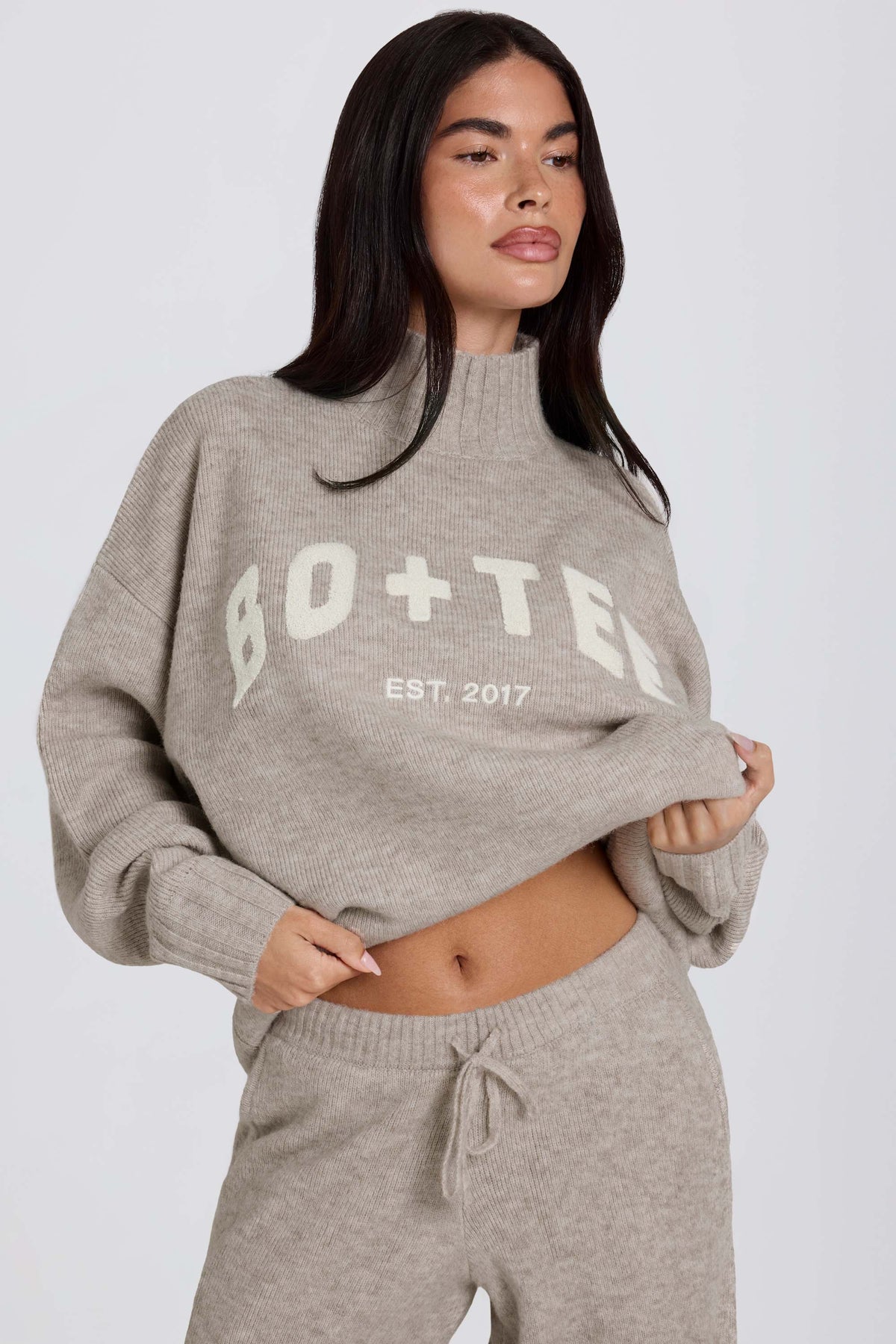 Chic Soft Knit Oversized Jumper in Oatmeal