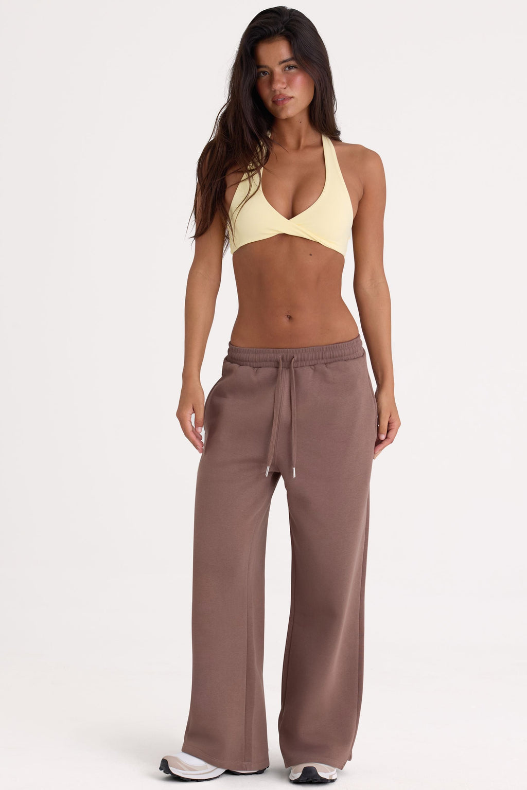 Chic Brushed Jersey Wide-Leg Joggers in Cocoa