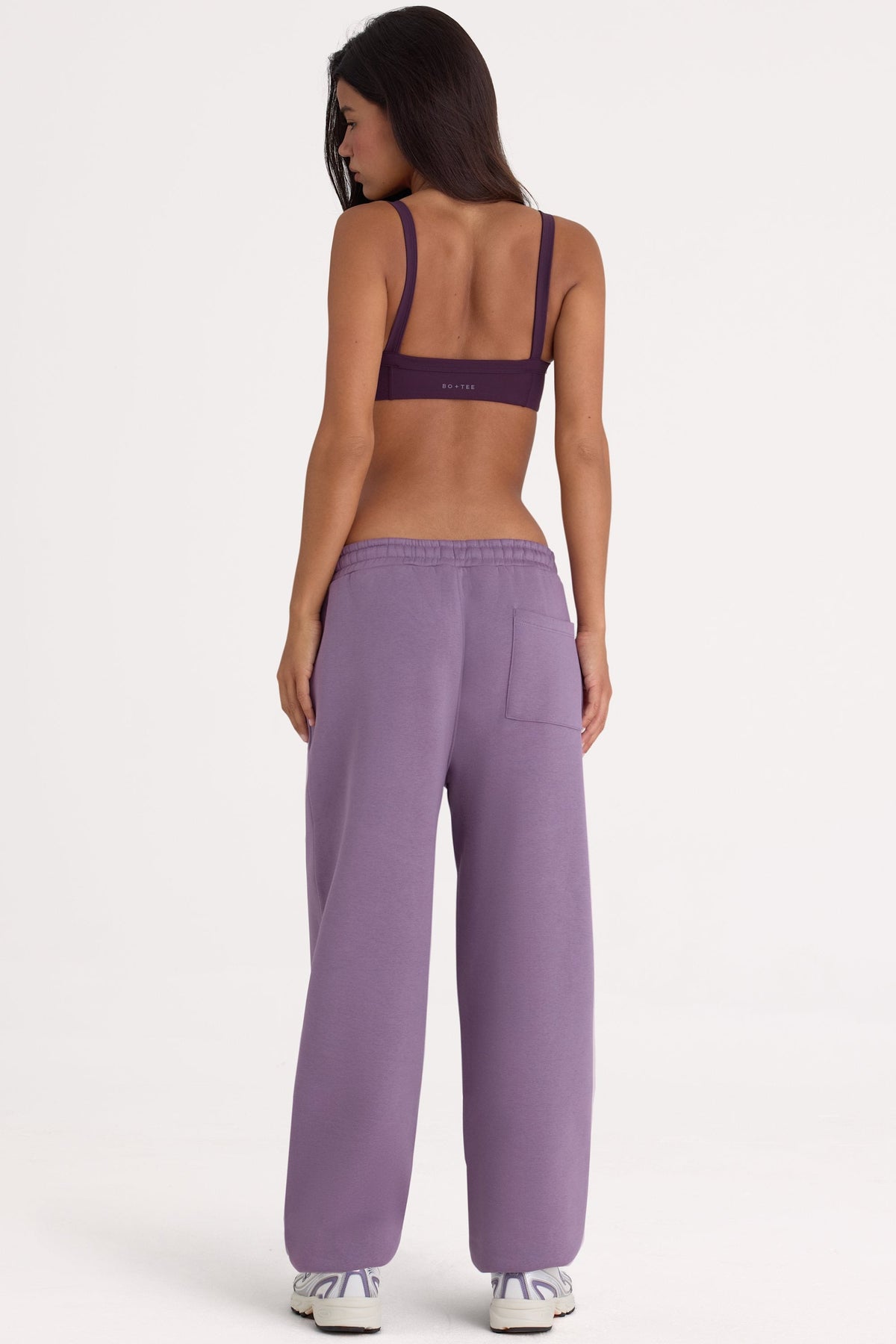 Chic Brushed Jersey Mid-Rise Relaxed Joggers in Dusk
