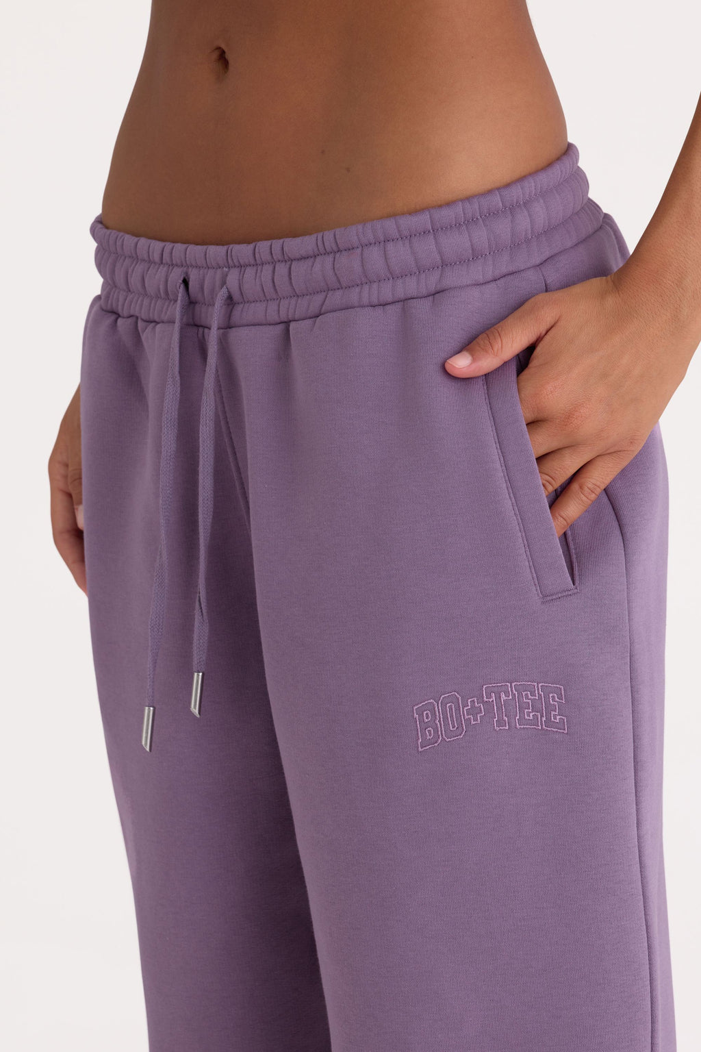 Chic Brushed Jersey Mid-Rise Relaxed Joggers in Dusk