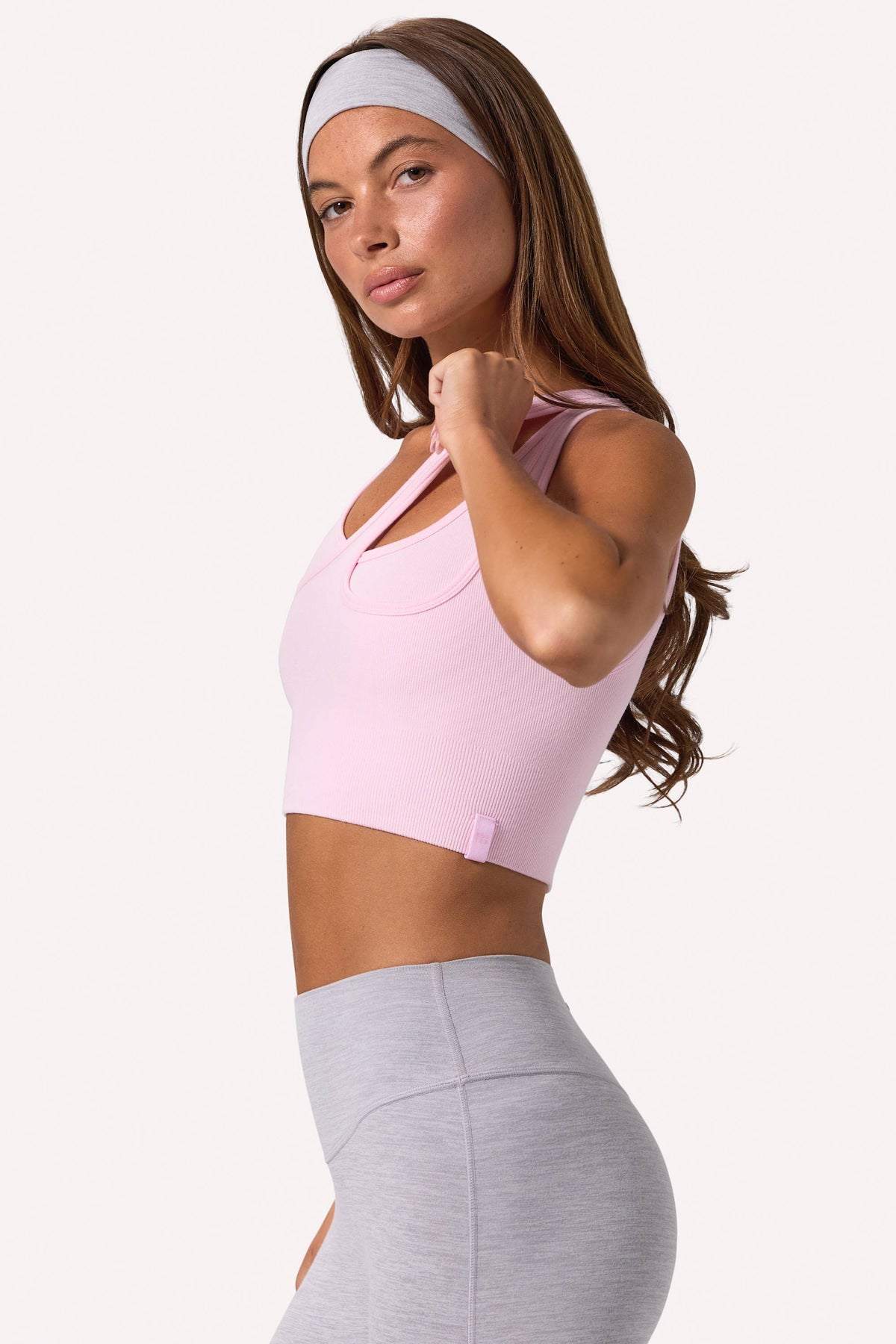 Chic Seamless Soft Rib Asymmetric Sports Bra in Powder Pink