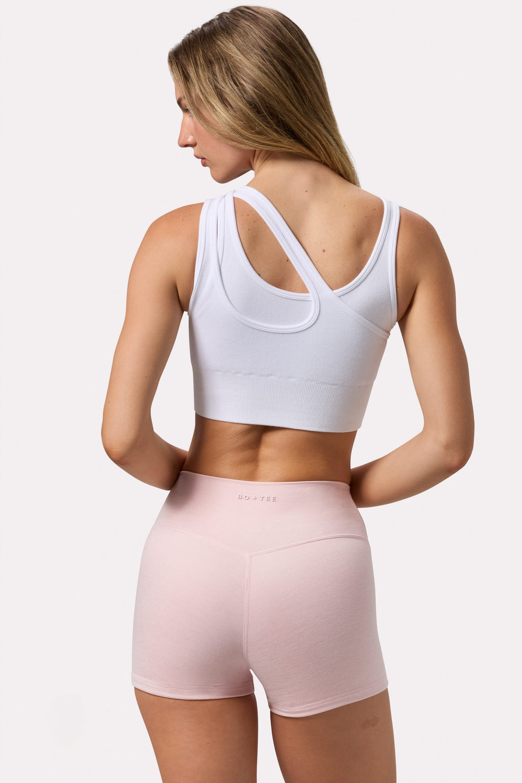 Chic Seamless Soft Rib Asymmetric Sports Bra in White