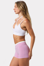 Chic Seamless Soft Rib Crossover Sports Bra in White