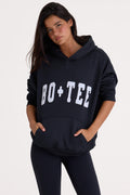 Chic Oversized Hoodie in Black