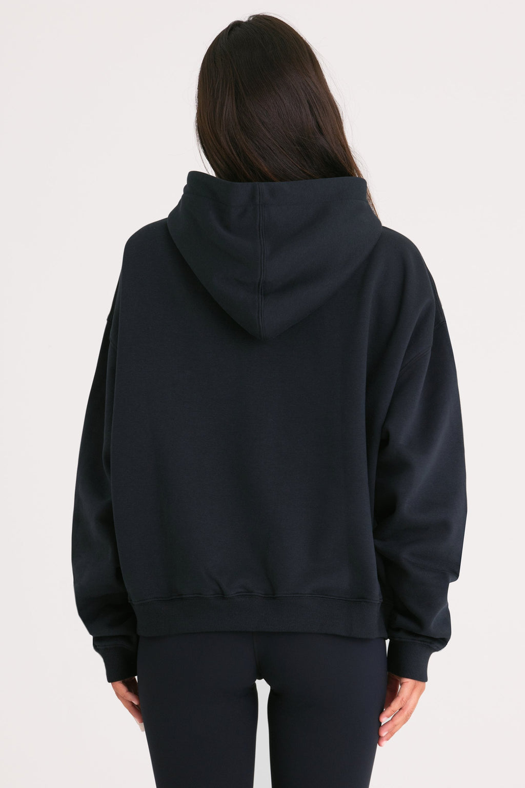 Chic Oversized Hoodie in Black