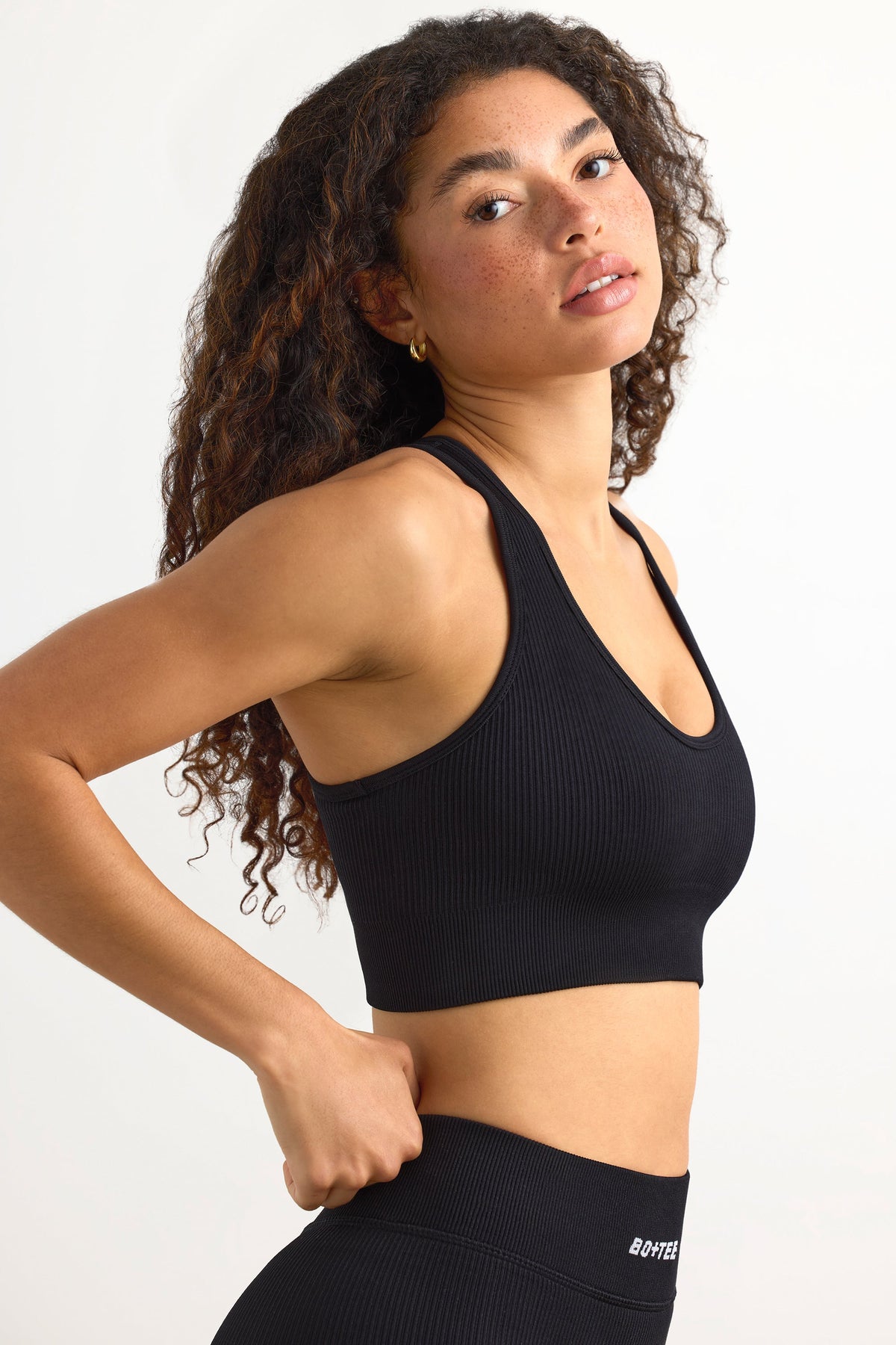 Chic FlexiRib Racerback Sports Bra in Black
