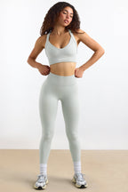 Chic Super Sculpt Seamless Leggings in Ice Grey