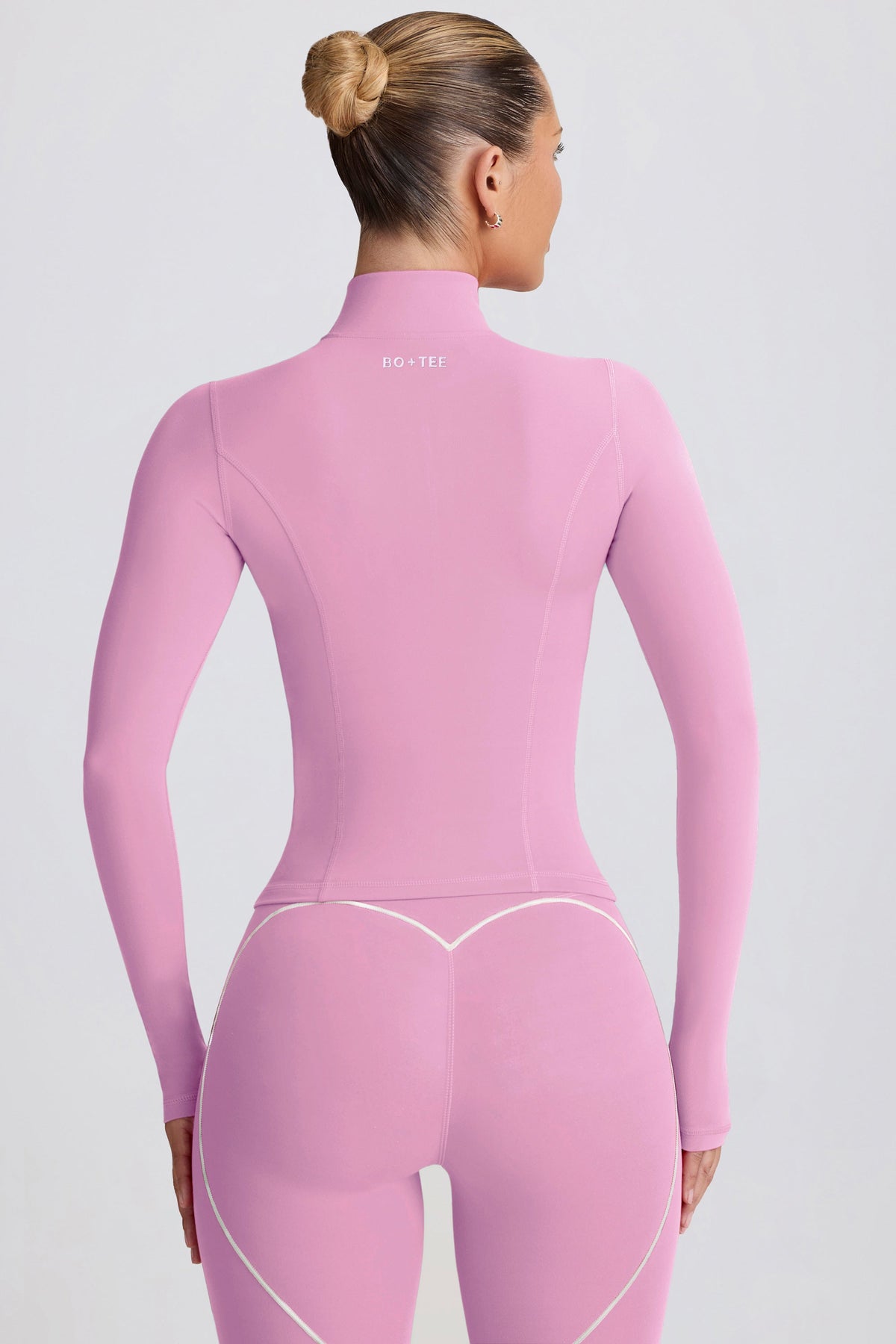 Chic Soft Active Zip-Up Jacket in Dusty Pink