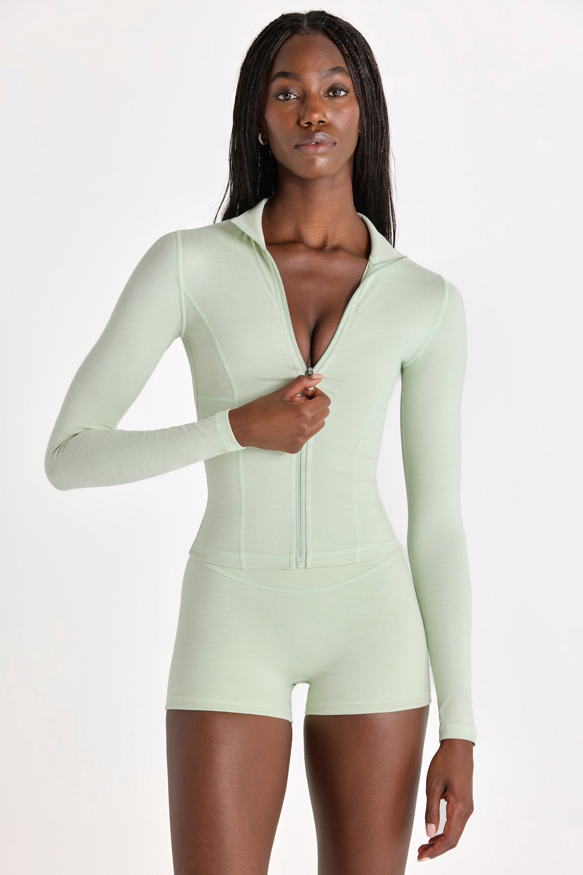 Chic Soft Active Zip-Up Jacket in Pistachio
